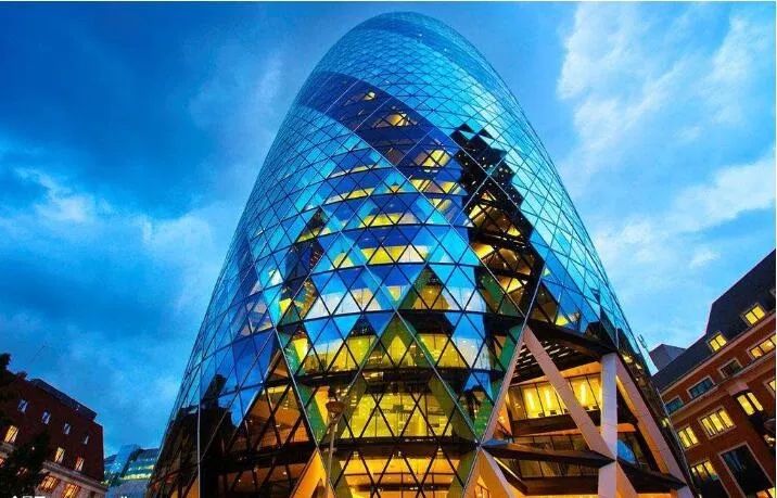 走近设计大师"高技派"代表人物norman foster_建筑