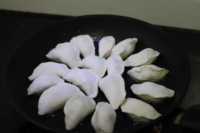 点击图片看原样大小图片