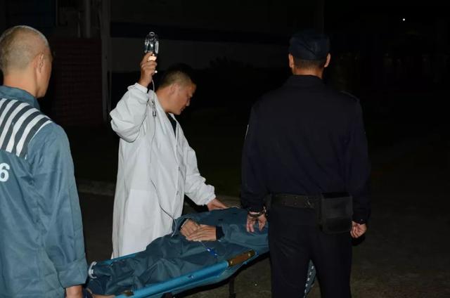 监狱中的医疗之路