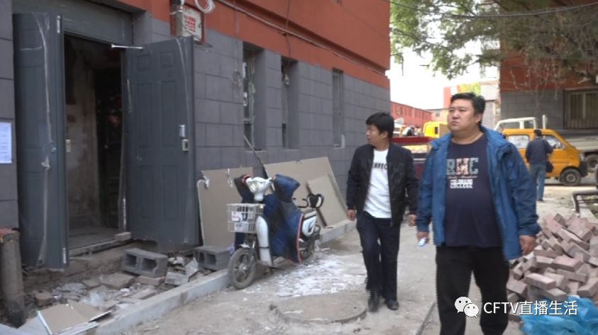 赤峰市内人口有多少_赤峰市图书馆官内图片(2)