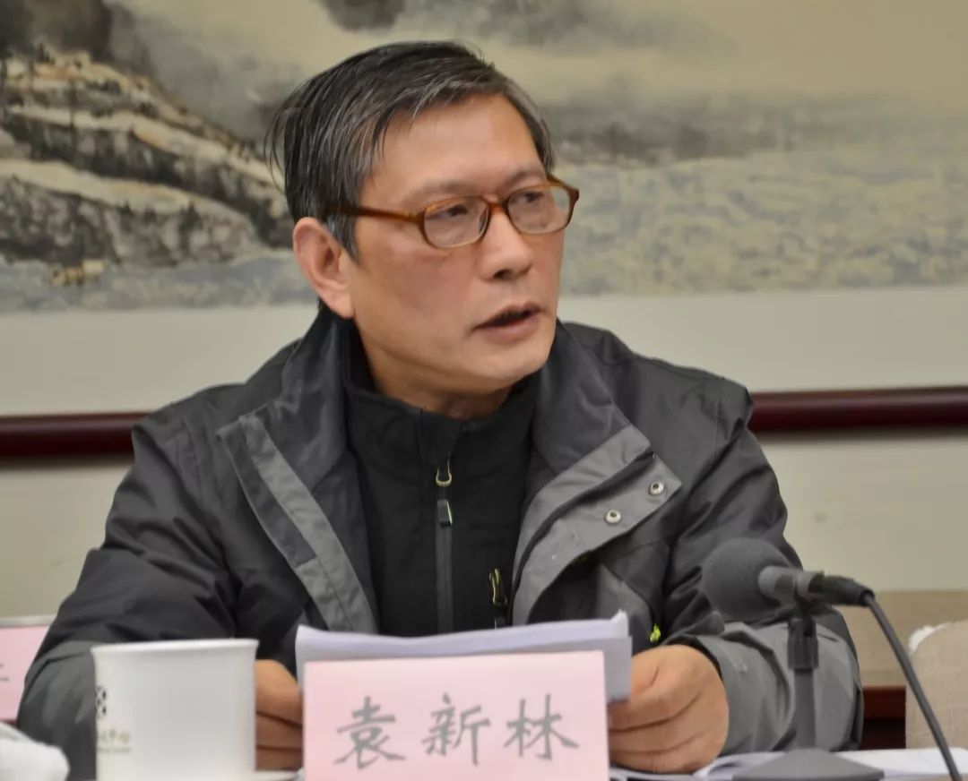 金寨县人社局党组书记,局长袁新林返回搜狐,查看更多