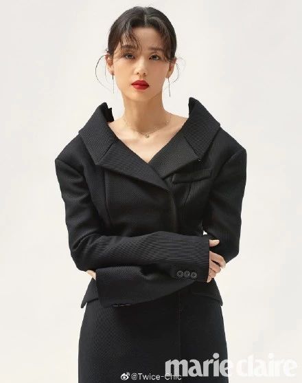 全智贤出道22年前后对比:每天坚持2组瑜伽,气