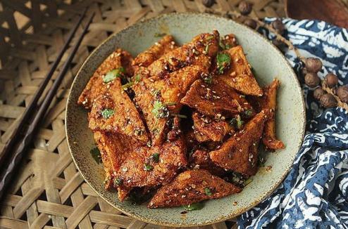 怎么晒豆腐干好吃又简单 3e7f2357ea794f109fd75f989961bcc1.jpeg