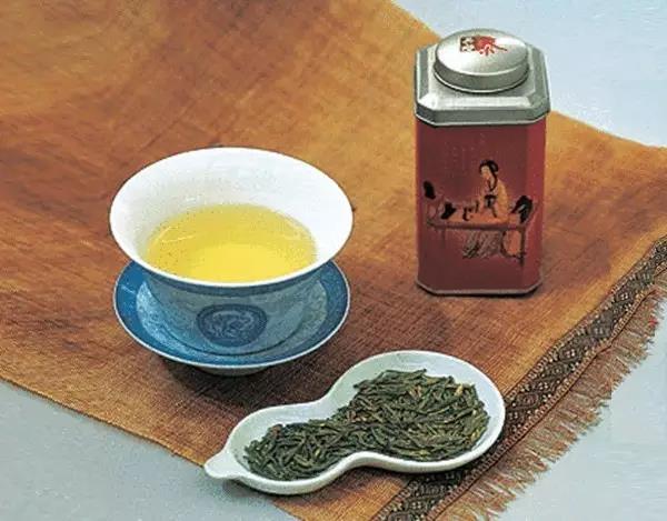 喝得了苦茶的人,也能承受得住生活的苦,自然也享受得了苦尽甘来之后的