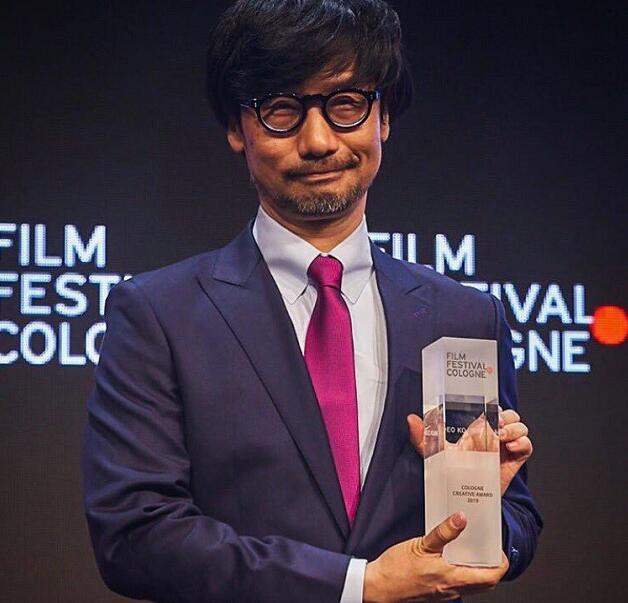 小岛秀夫现身科隆电影节2019，成为“科隆创意奖”获奖第一人_叙事