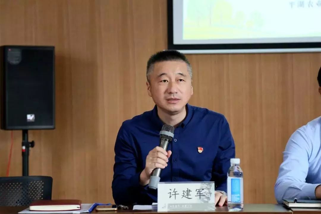 管委会副主任,广陈镇党委副书记,镇长李夏岚,广陈镇党委副书记许建军