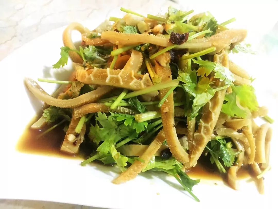 怎么样处理羊肚 988aedd6f155404bba6efea28920f38d.jpeg