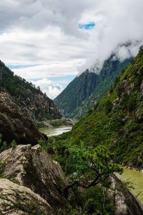 西藏怎么去芜湖 c8948f085a744b6088d0972361a3ae9f.jpeg