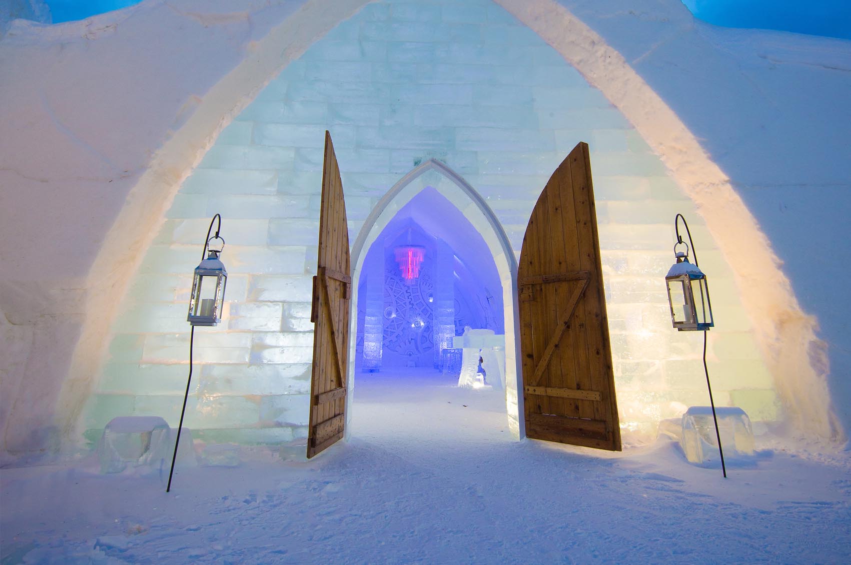 直击瑞典全年开放的冰雪酒店，每晚最贵一千英镑，客人瑟瑟发抖_房间