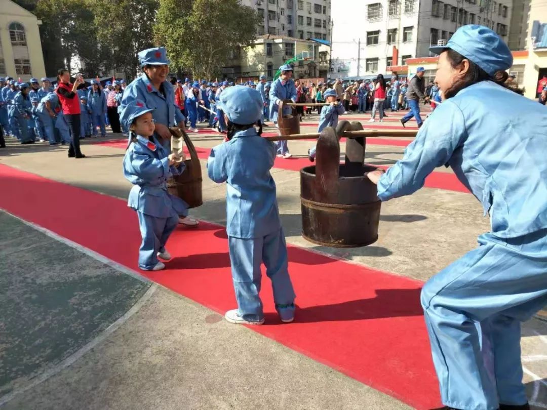 什么挥锹成语_成语故事简笔画