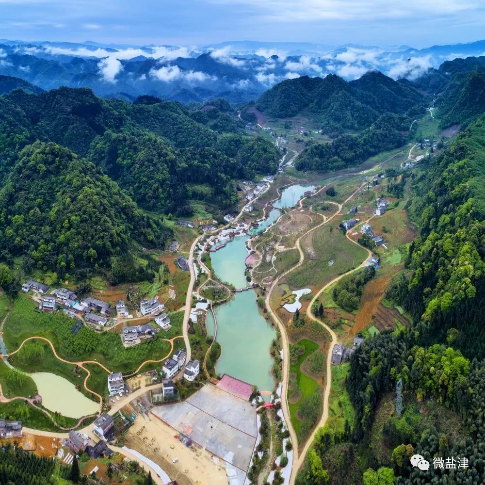 盐津县牛寨乡位于云南,四川交界处,曾经的地名"牛皮寨"因民间工坊制作