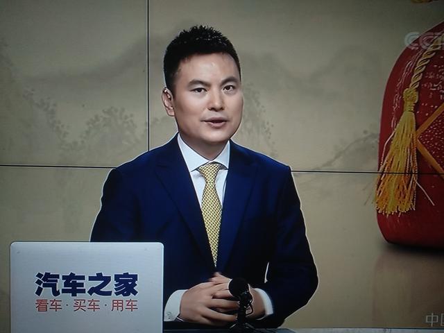 女乒世界杯开始了!打开电视机,居然看到了黄子