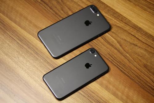 苹果宣布开始清仓iPhone7：为明年不到3千元入门新机让路