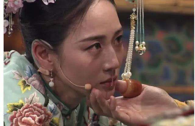 李成儒|原创李成儒难得夸牛骏峰，指出金靖问题也很在理，但语气再引争议