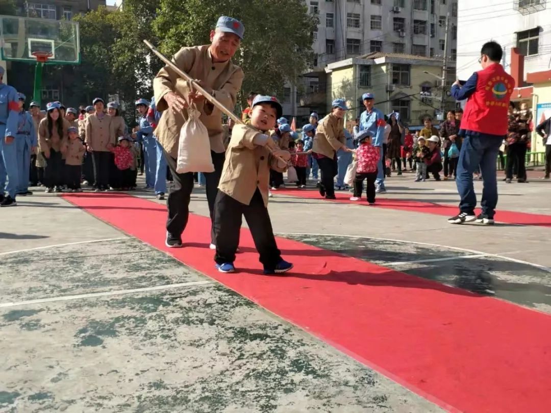 什么挥锹成语_成语故事简笔画