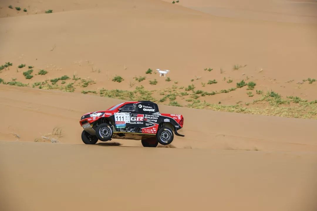 老司机开车技巧新手必看 2a4b1270de194e9188476abe3757b528.jpeg