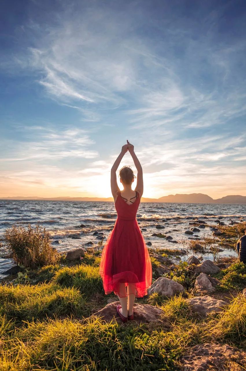 等一个人,陪我去云南