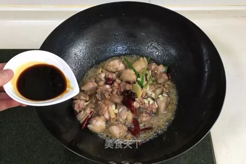 鸡块和什么菜炖着好 8f464c29062e4c72b7665f0e6225a269.jpeg