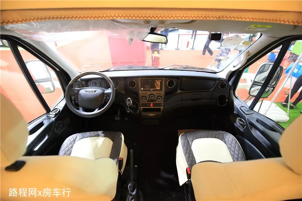 房车旅行视频全集完整版 c7b83372e52e41c59a2c2e26e2b4c262.jpeg