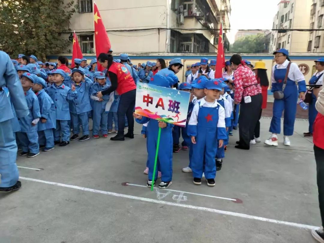 什么挥锹成语_成语故事简笔画(2)