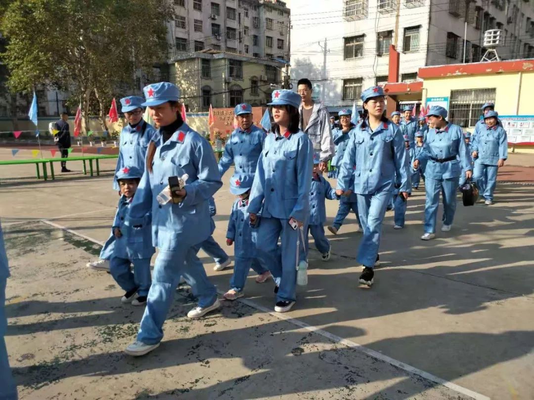 什么挥锹成语_成语故事简笔画