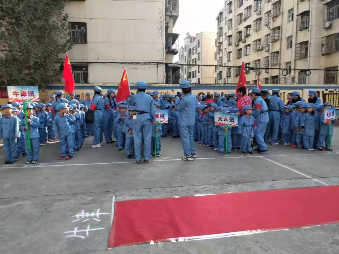 什么挥锹成语_成语故事简笔画(2)