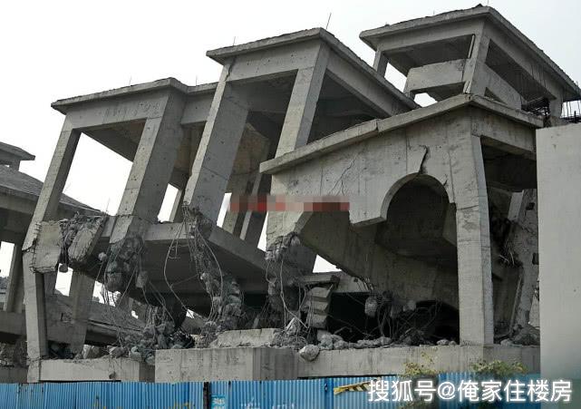 郑州又一违建别墅群被拆除总投资120亿元拆除现场图来了