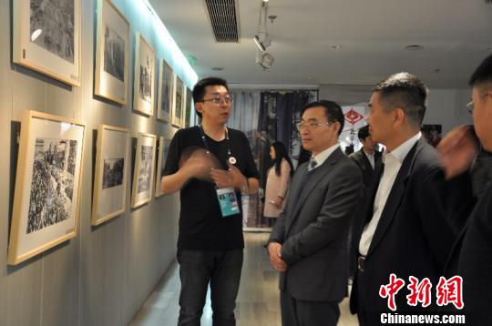 北京中轴线文化传承创意影像展举行