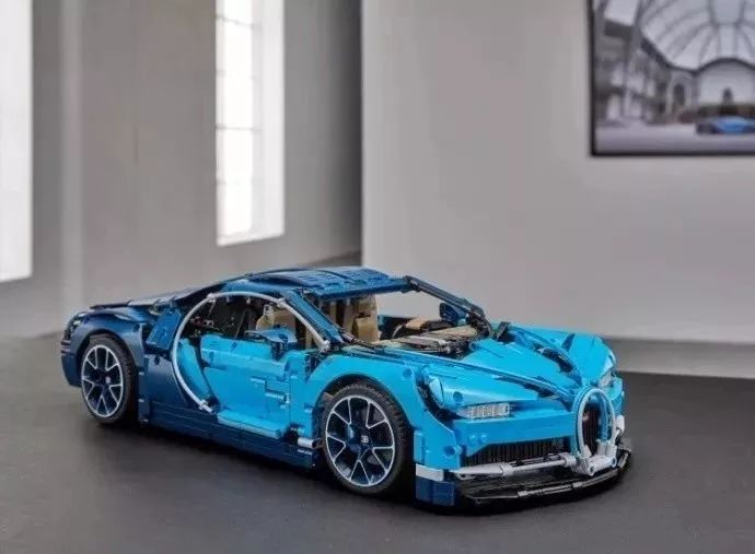 【机械设计】一百万块乐高积木拼装能上路的布