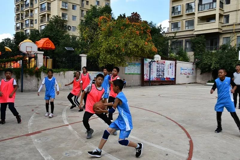 2019年昆明市盘龙区东华小学"校级篮球联赛"总决赛简讯