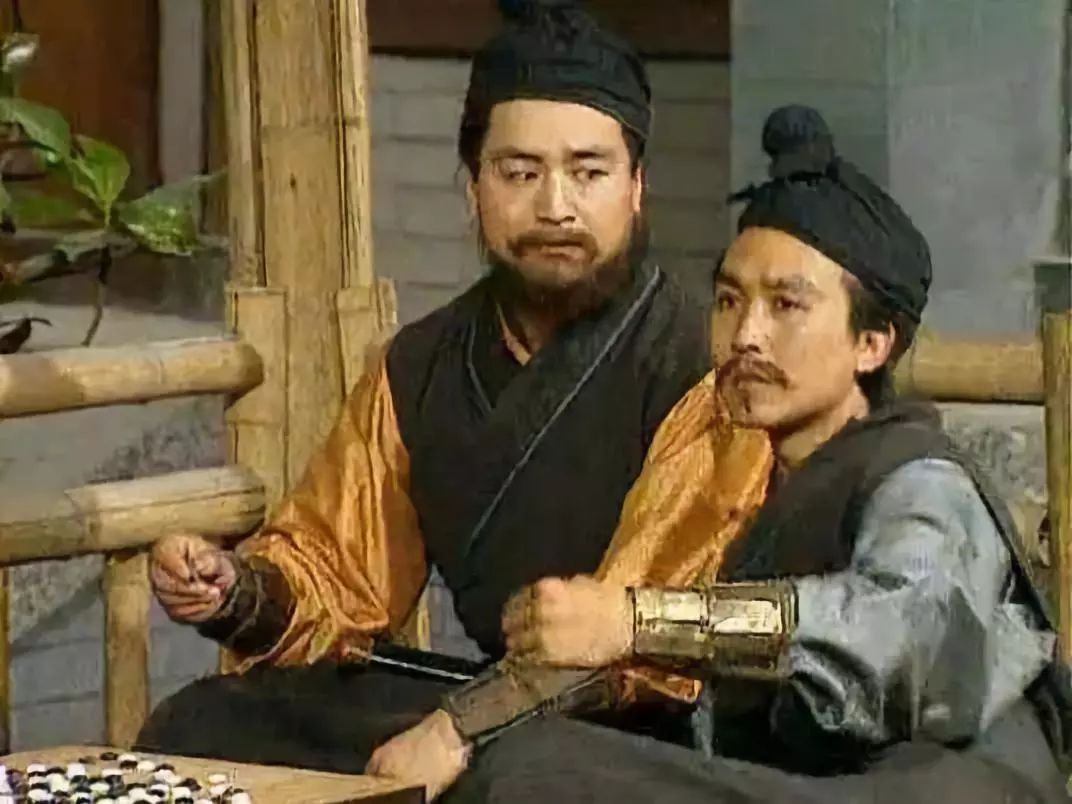 33岁跑龙套55岁爆红,为演戏差点毁容,拼命三郎