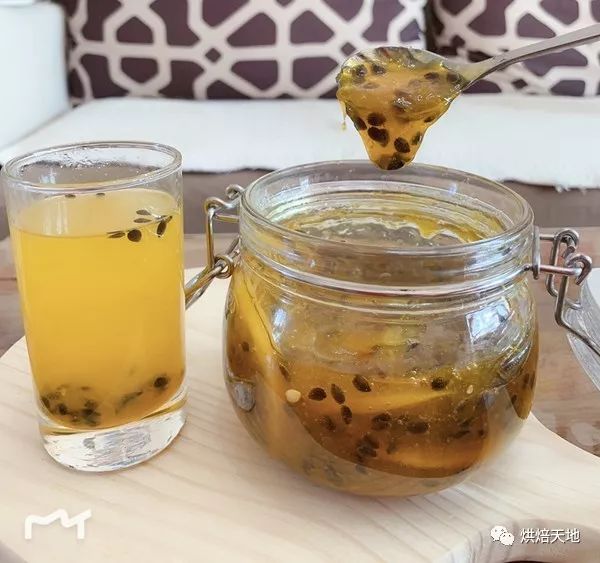 蜂蜜加什么喝减肥效果最好 bb6acc7e3f2344768cb2ae2e7b5420fb.jpeg