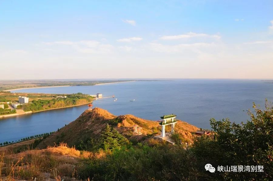 峡山区位于潍坊市东南部,近年来,先后荣获国家水利风景区,国家湿地