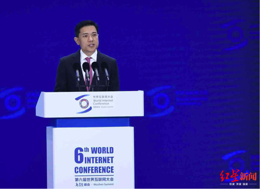 李彦宏乌镇大会首提“智能经济”：将在三个层面带来重大变革
