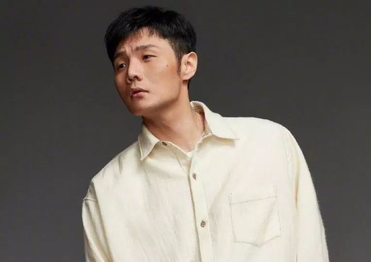 这些人一出现 谁还敢说单眼皮不好看