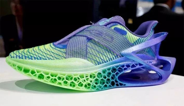 万华为鞋子提供三种等级的3d可打印tpu:tpu细丝,tpu粉末以及tpu涂料
