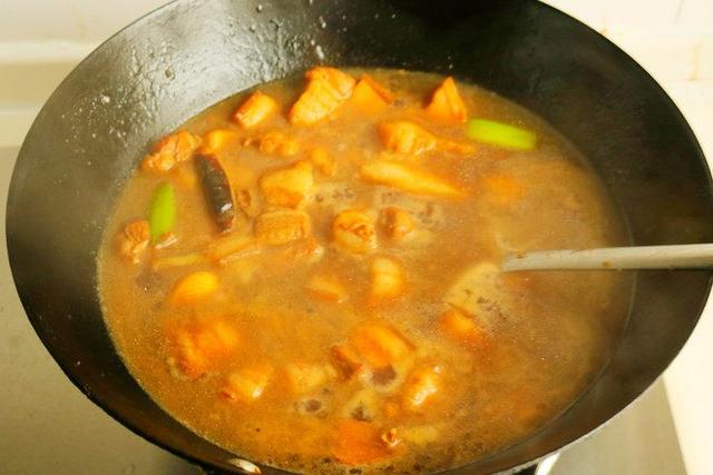 如何做出红烧肉的汤汁 2c9f2feb85184ce79837829dc8f67252.jpeg