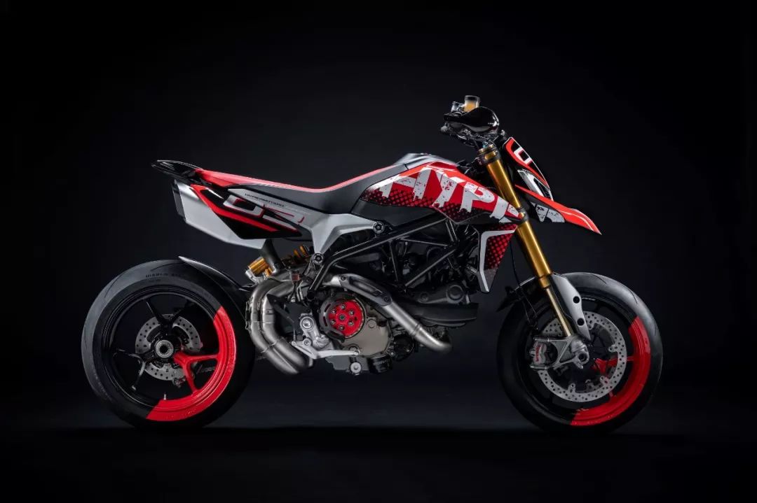 【实拍】纯粹乐趣 | 杜卡迪hypermotard 骇客950