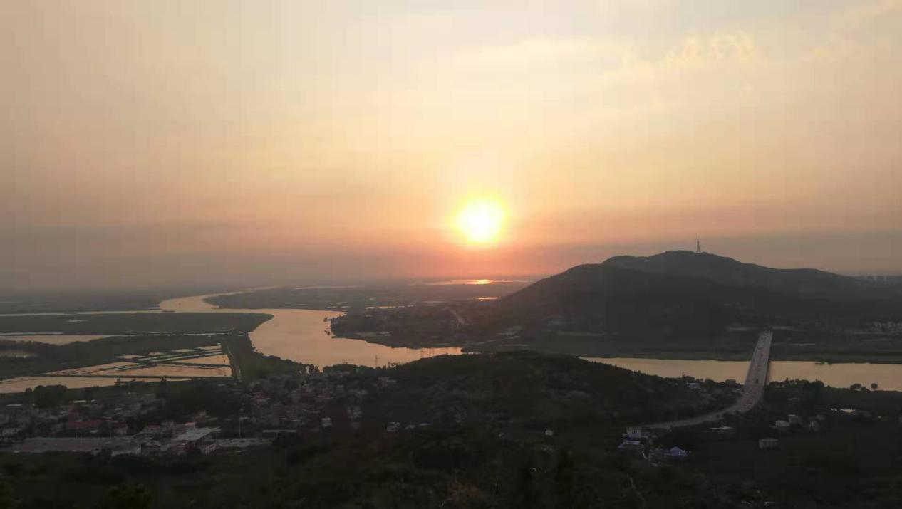 忆江淮怀远篇之涂山步道,俯瞰怀城美丽风景尽收眼底._山顶