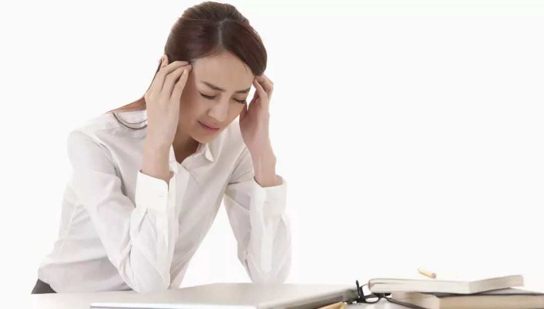 我很纠结,要不要给老师送礼 ‖猫小暖