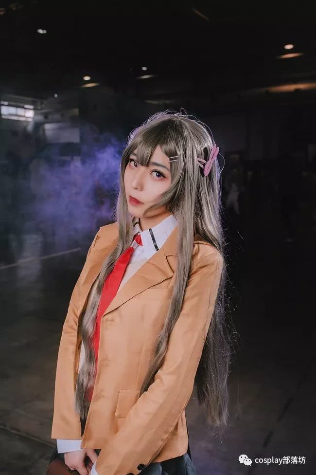 cos:樱岛麻衣学姐的场照