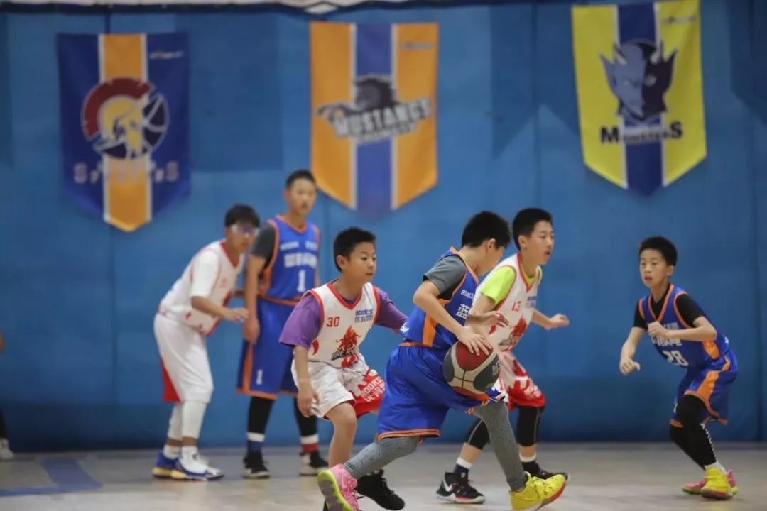 ucbas3u14round3丨于梓涵准三双战鹰58分破纪录张昊阳16分战狼胜