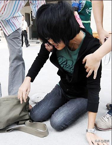 弟弟|火过全智贤的女神，巅峰期自杀后弟弟前夫接连自杀