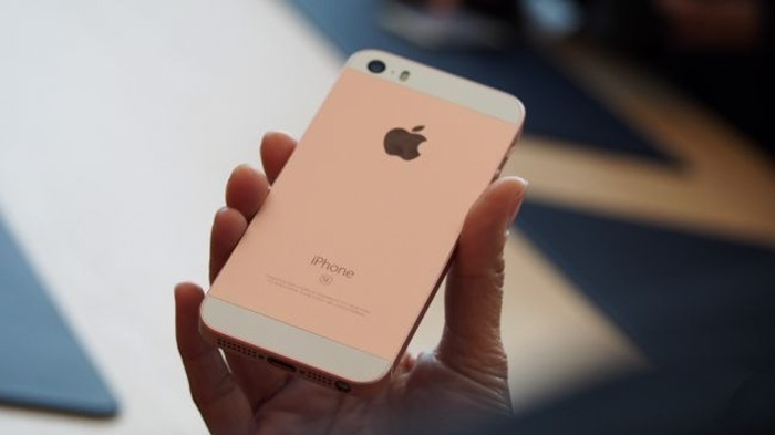 iPhone SE2已开始生产 采用LCP改善信号,售价2800元