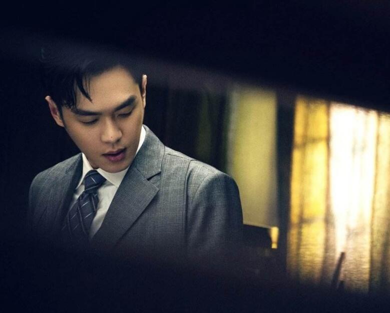 《谍战深海之惊蛰》,一部媲美《伪装者》的谍