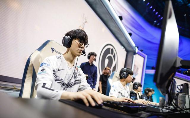 IG比赛语音公布,宁王一句话引人感叹:熟悉的IG