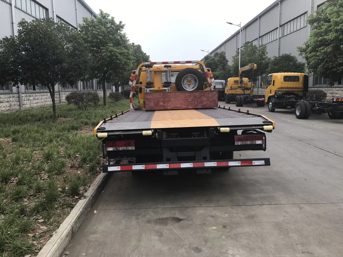 product-1-1 product-1-1