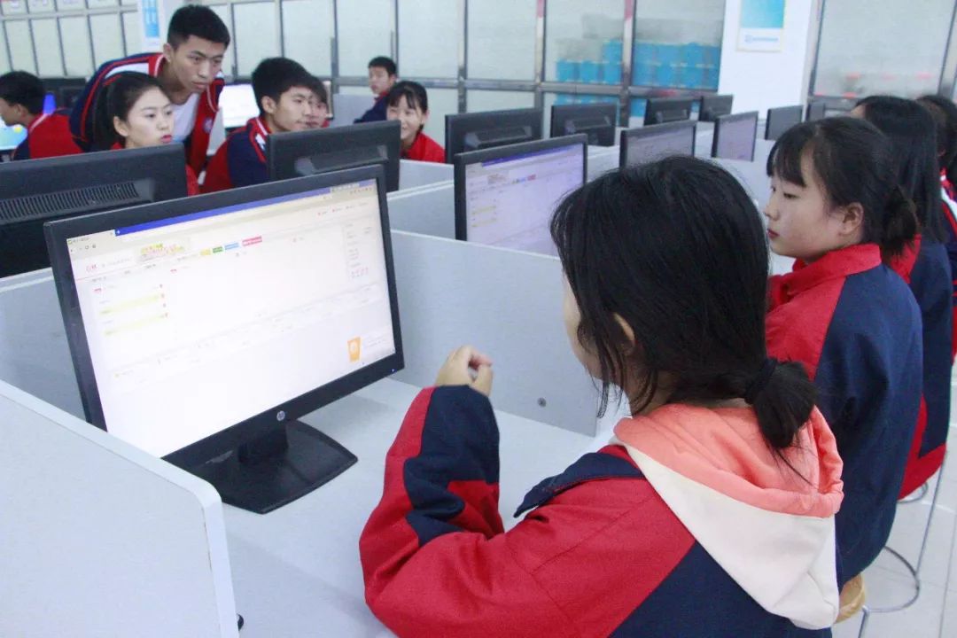 金沙县中等职业学校2019年秋季学期学生技能大赛暨全市职业院校师生
