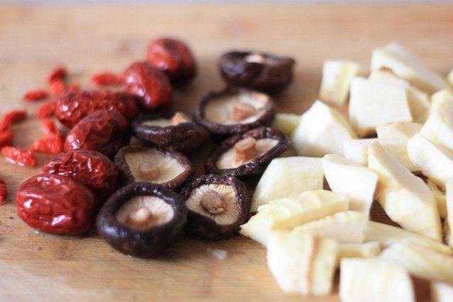 如何杀甲鱼步骤 594d762d4f45420484e8451d6f90771e.jpeg