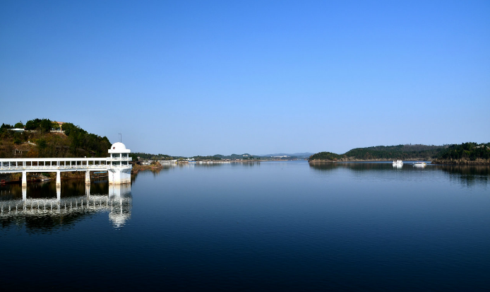 依托沉抗水库建立的省级水利风景区仙海湖
